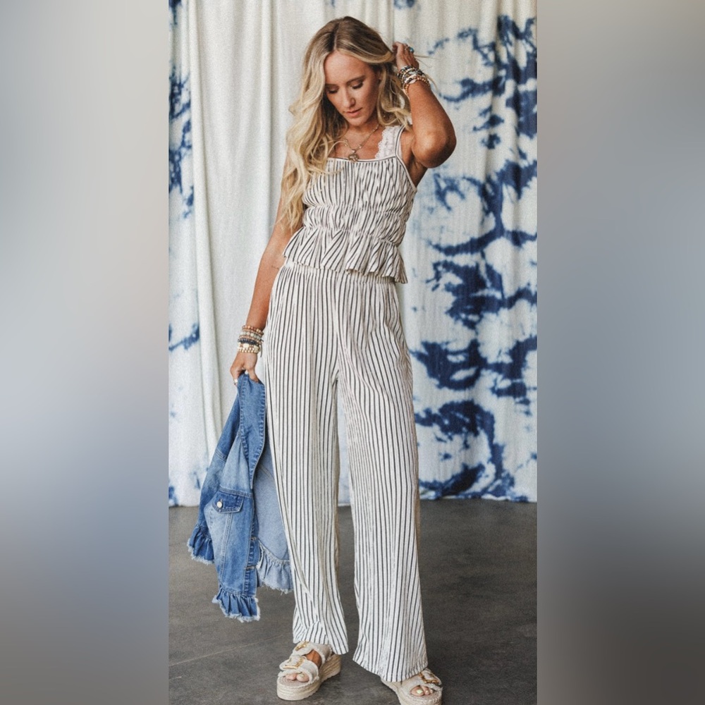 THREE BIRD NEST Pushing Limits Striped Set